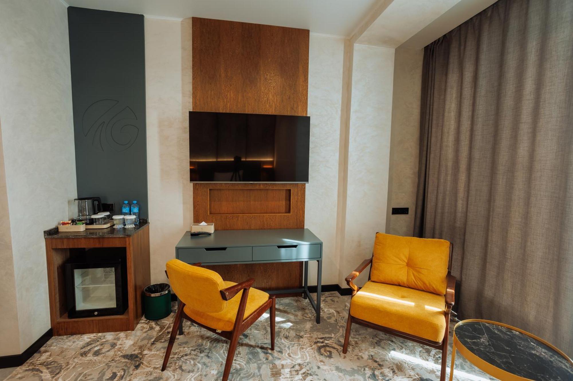 Aurum Garden Hotel Simkent Kültér fotó