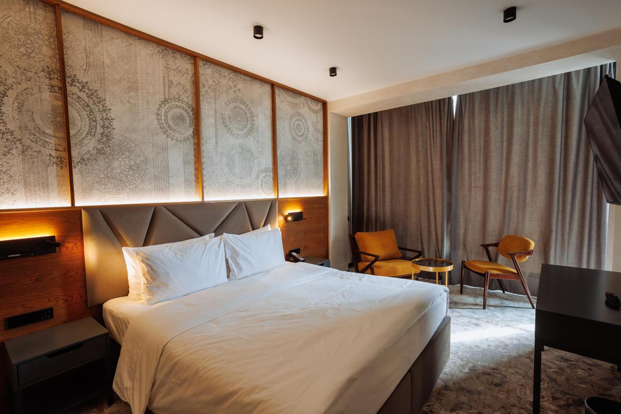 Aurum Garden Hotel Simkent Kültér fotó