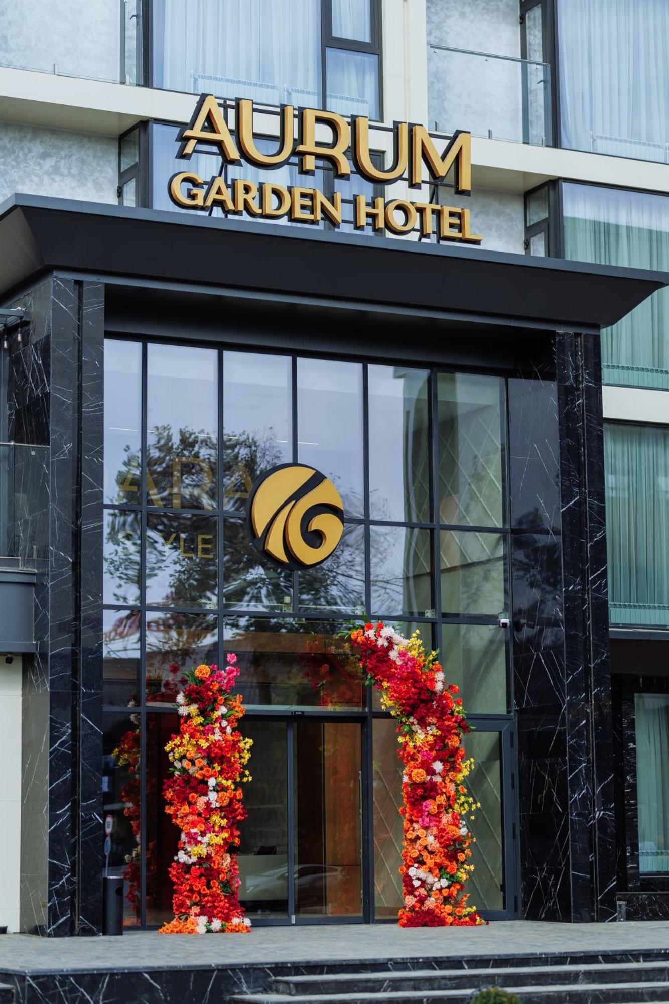 Aurum Garden Hotel Simkent Kültér fotó