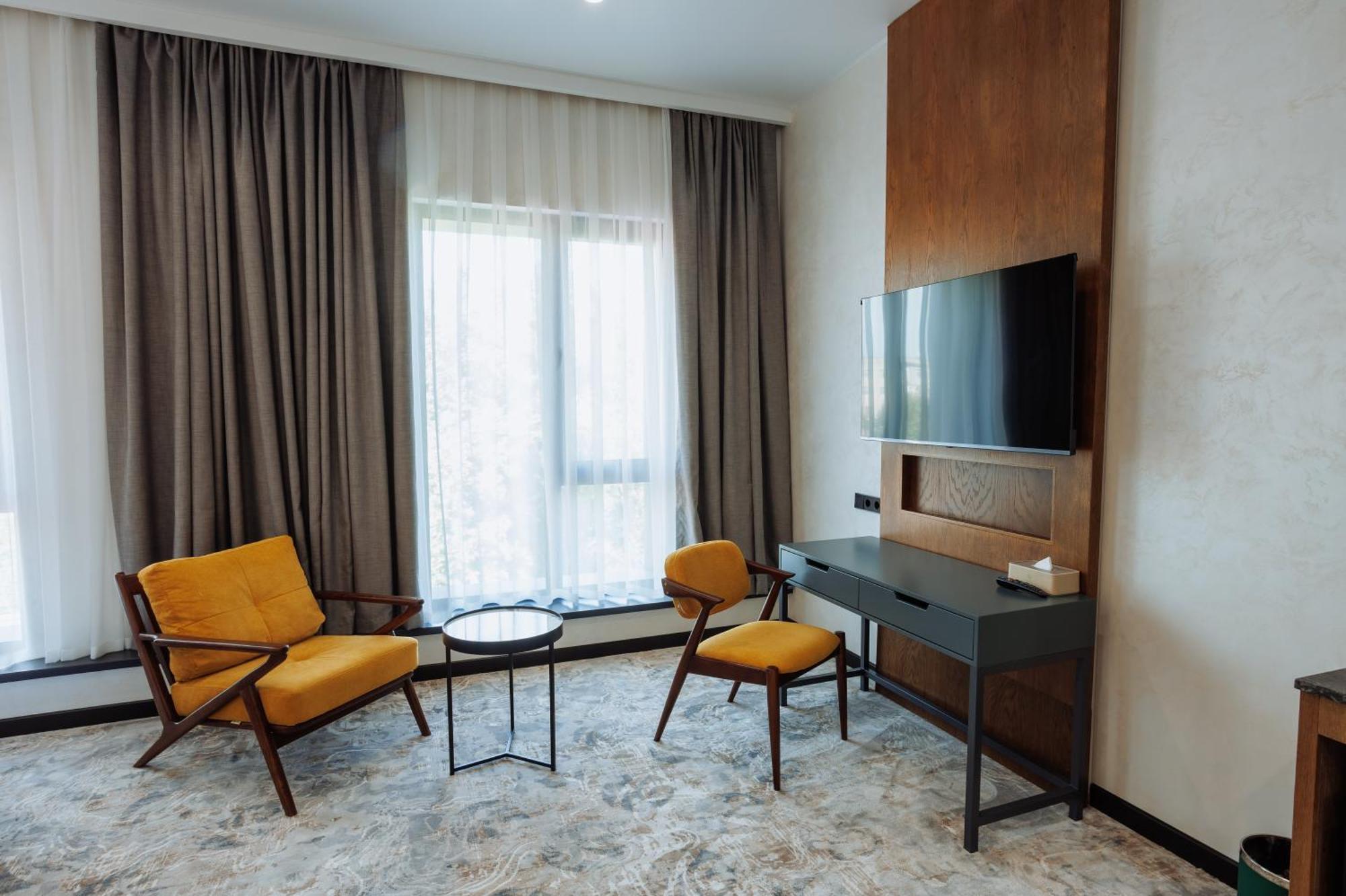 Aurum Garden Hotel Simkent Kültér fotó