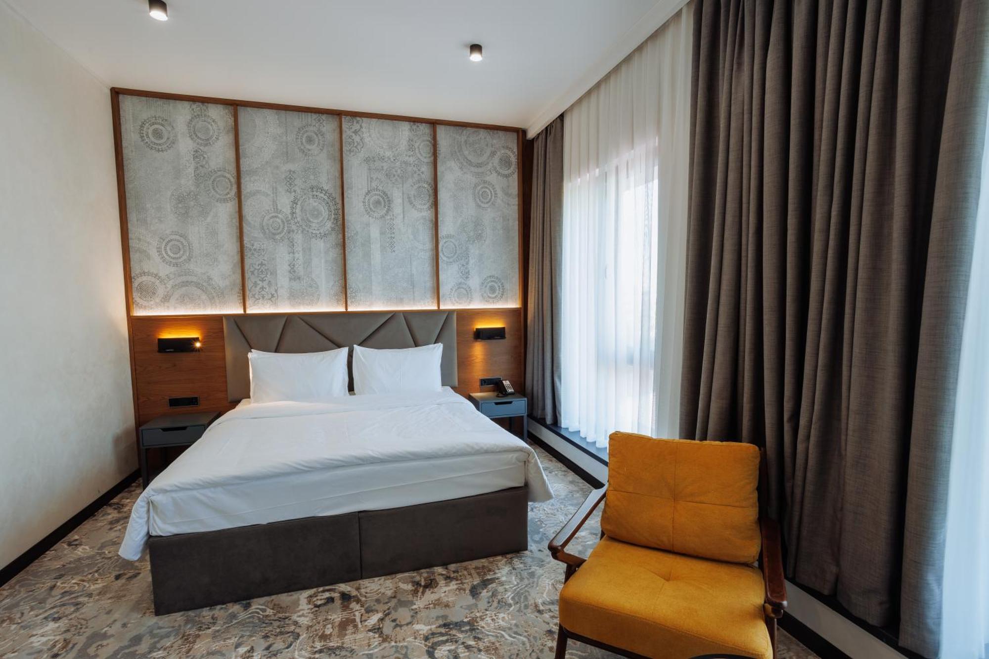 Aurum Garden Hotel Simkent Kültér fotó