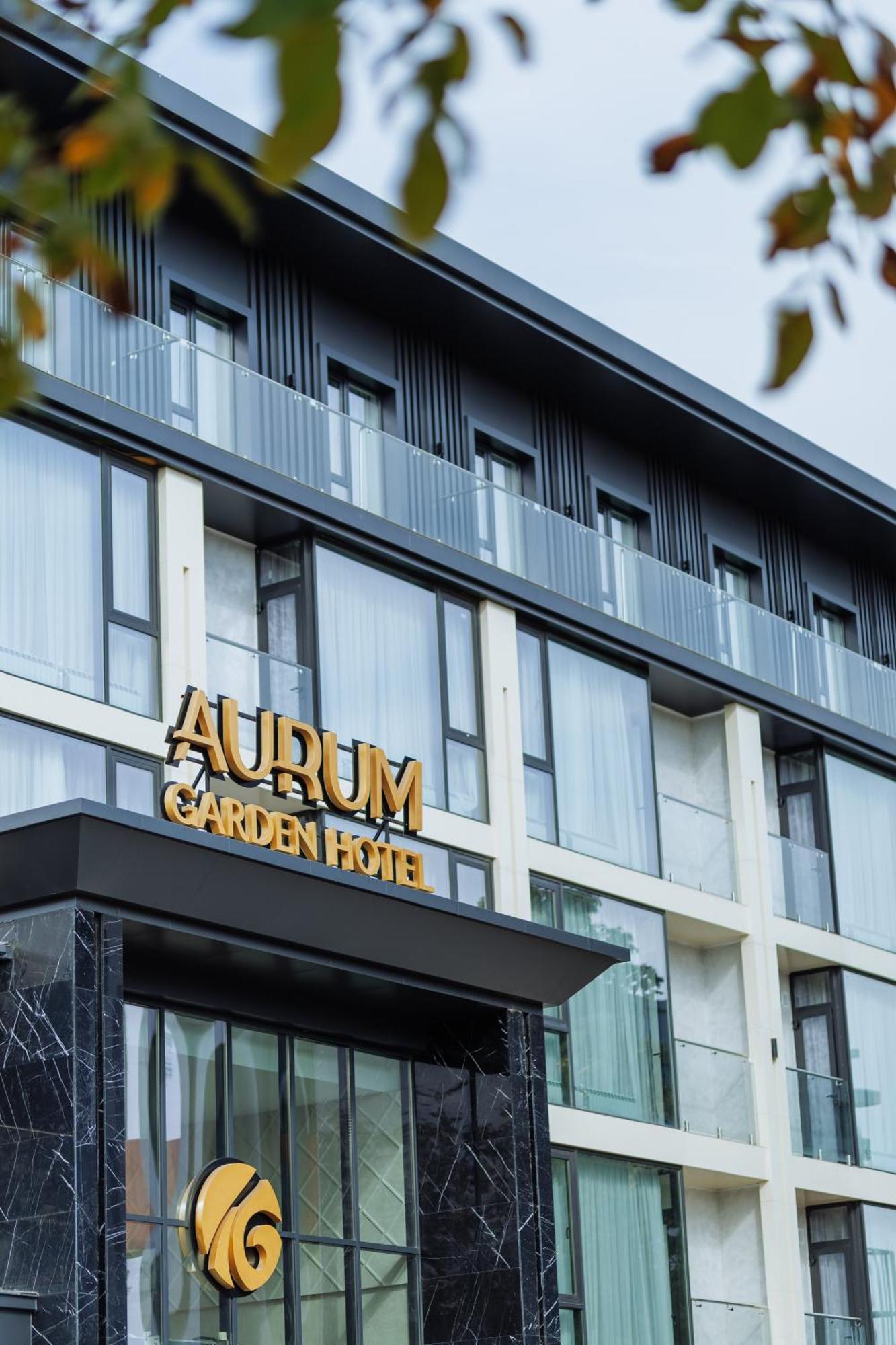 Aurum Garden Hotel Simkent Kültér fotó
