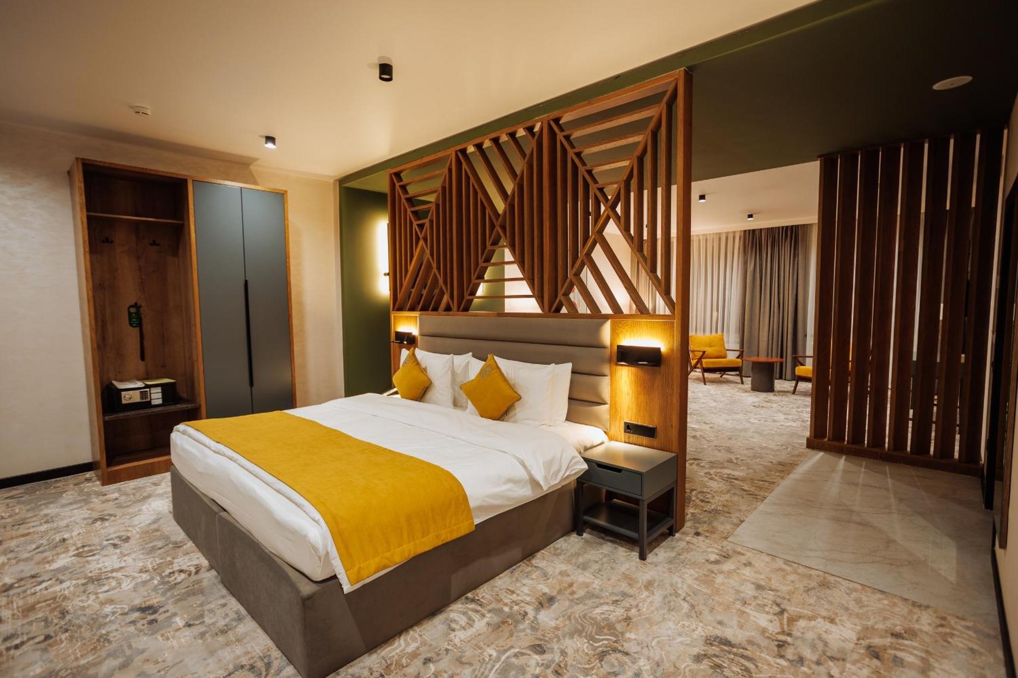 Aurum Garden Hotel Simkent Kültér fotó