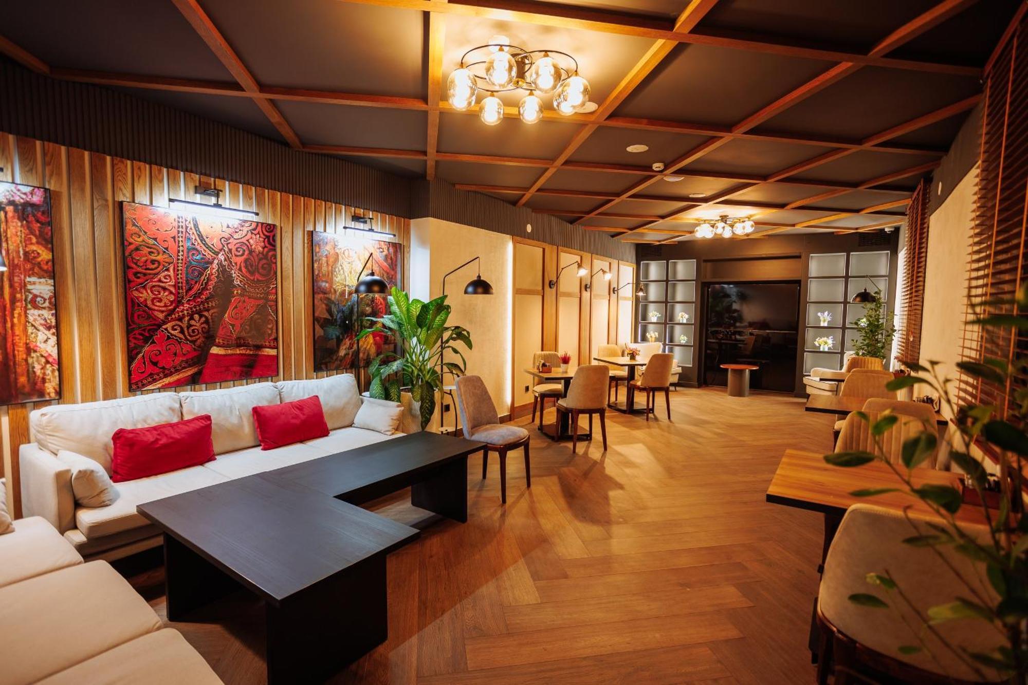 Aurum Garden Hotel Simkent Kültér fotó