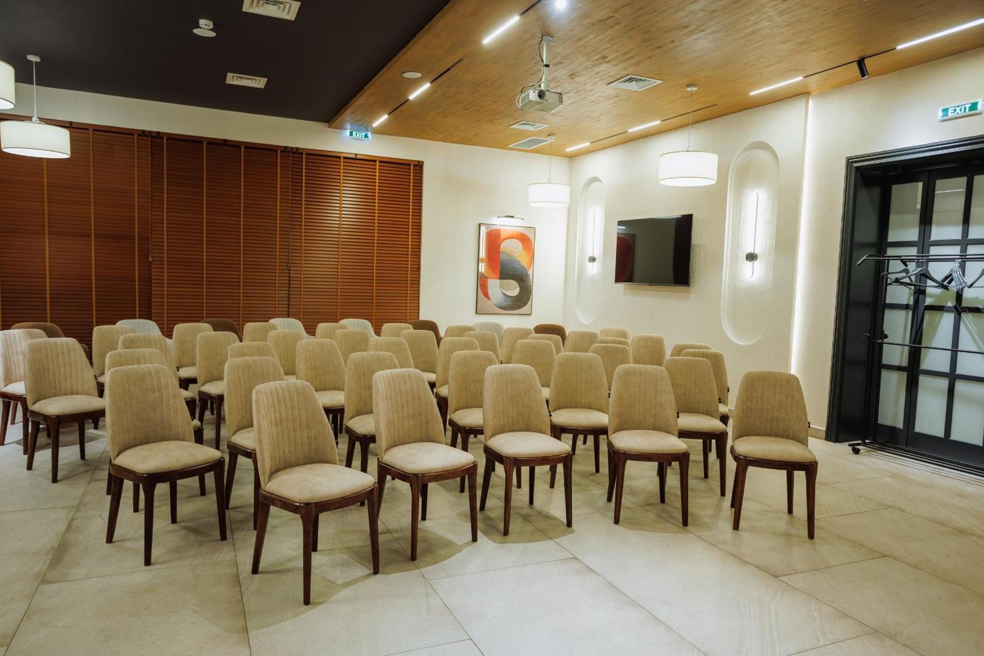 Aurum Garden Hotel Simkent Kültér fotó